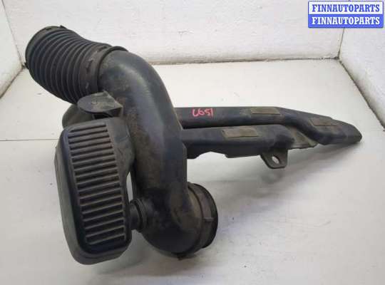 купить Патрубок корпуса воздушного фильтра на Cadillac Escalade 3 2006-2014