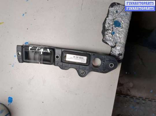 Кнопка открывания багажника с крышки VG2721470 на Volkswagen Golf Plus