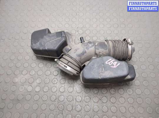 Резонатор воздушного фильтра FO2055294 на Ford Explorer 2015-2019