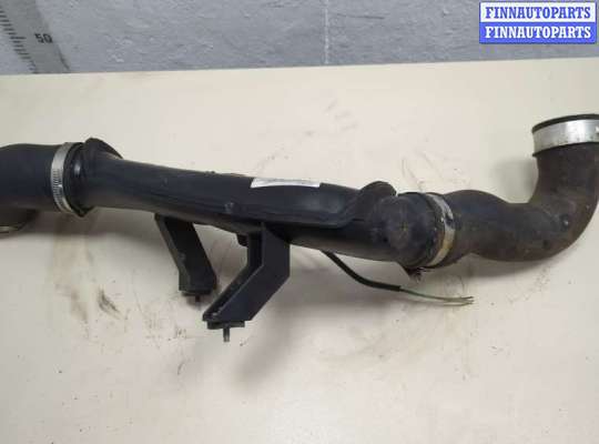 Патрубок интеркулера SK509213 на Skoda Octavia (A5) 2004-2013
