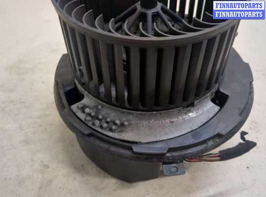 купить Двигатель отопителя (моторчик печки) на Volkswagen Golf 5 2003-2009