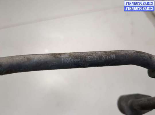 Патрубок (трубка, шланг) на Dodge Durango III (WK2)