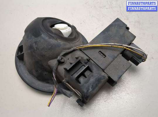 купить Лючок бензобака на Ford C-Max 2002-2010