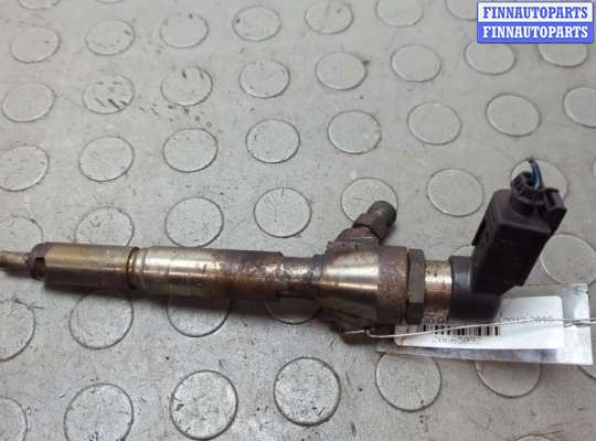 Форсунка топливная на Nissan Qashqai I (J10)