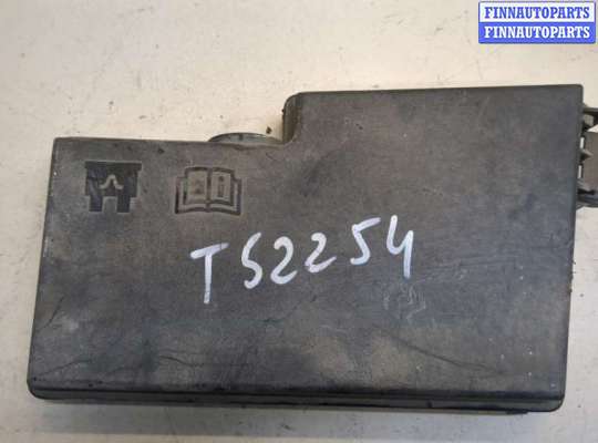 купить Крышка блока предохранителей на Ford Focus 2 2005-2008