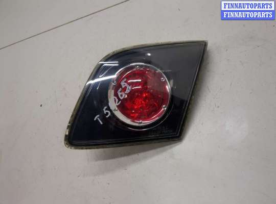 Купить Фонарь крышки багажника на Mazda 3 (BK) 2003-2009 Фонарь крышки багажника MZ672379 на Mazda 3 (BK) 2003-2009