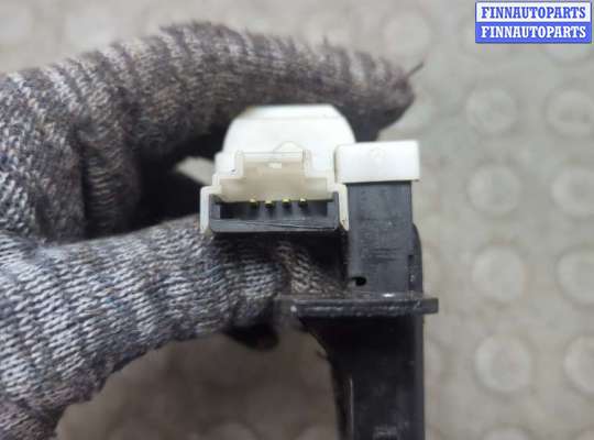 купить Замок багажника на Renault Megane 2 2002-2009