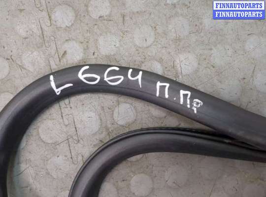 купить Уплотнитель на Chevrolet Equinox 2017-2024