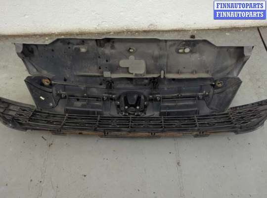 купить Решетка радиатора на Honda CR-V 2006-2012