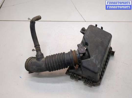 Корпус воздушного фильтра TT967836 на Toyota Corolla E15 2006-2013