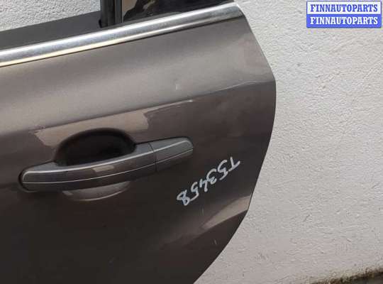 Дверь боковая на Ford Focus III