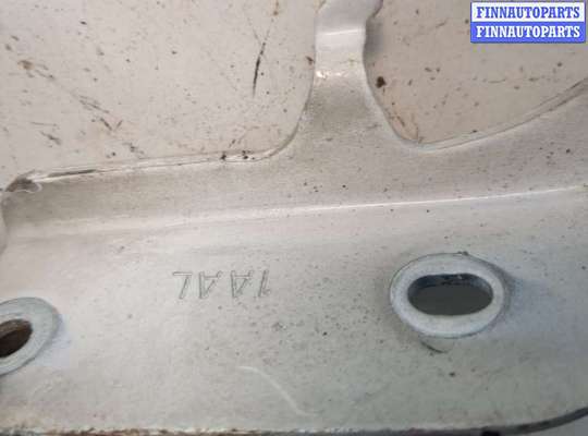 купить Петля капота на Nissan Murano 2008-2015