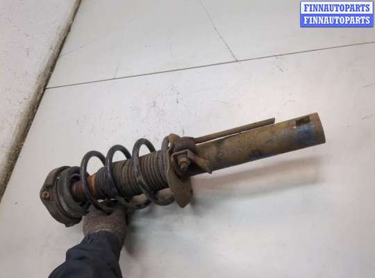 Стойка подвески амортизационная на Volkswagen Touran I (1T)