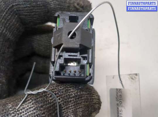 Блок управления стеклоподъёмниками на Mercedes-Benz GL / GLS (X166)