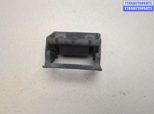 купить Кронштейн радиатора на BMW X5 E70 2006-2013