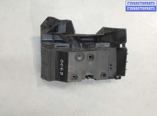 купить Кронштейн бампера на Volvo XC90 2002-2014