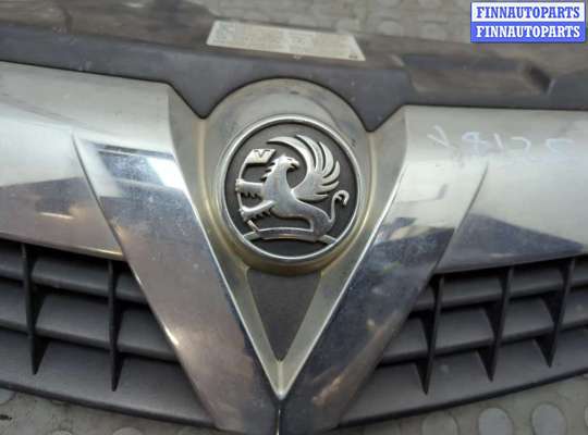 купить Решетка радиатора на Opel Astra H 2004-2010