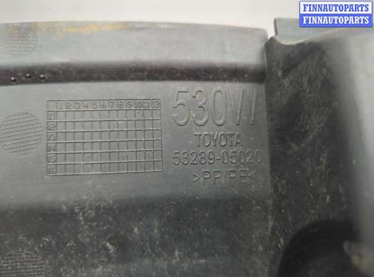 купить Накладка замка капота на Toyota Avensis 3 2008-2018