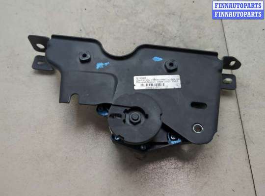 купить Двигатель стеклоочистителя (моторчик дворников) задний на Renault Scenic 1996-2002