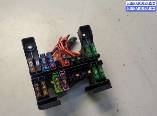 Блок предохранителей MB1574058 на Mercedes CLS C219 2004-2010
