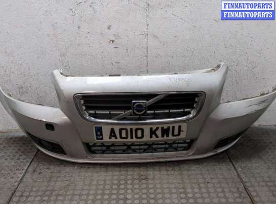 купить Решетка радиатора на Volvo V50 2004-2012