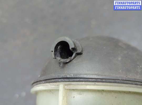 купить Бачок расширительный на Mercedes C W204 2006-2015