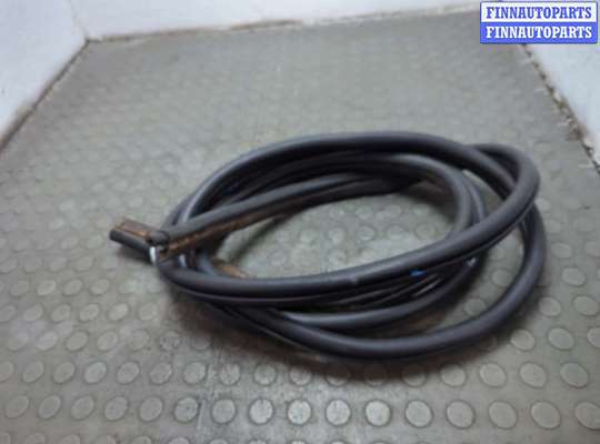 купить Уплотнитель на Opel Vivaro 2001-2014