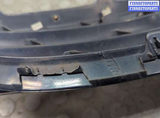 купить Решетка радиатора на Toyota Avensis 3 2008-2018