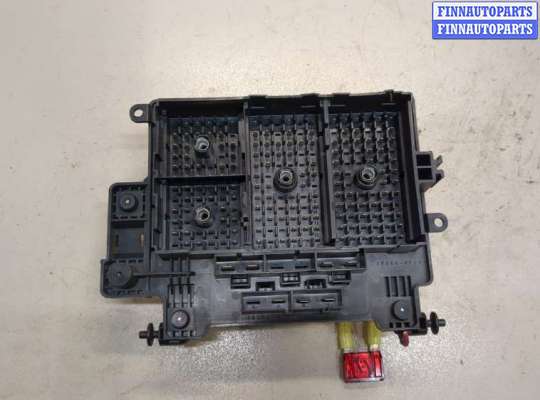 купить Блок предохранителей на Cadillac Escalade 2 2000-2006