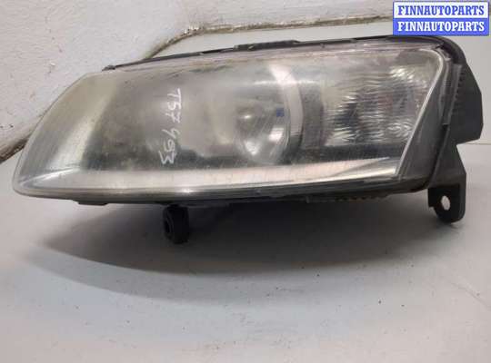 Фара передняя на Audi A6 (C6)