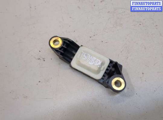 купить Датчик удара на Mercedes CLK W209 2002-2010
