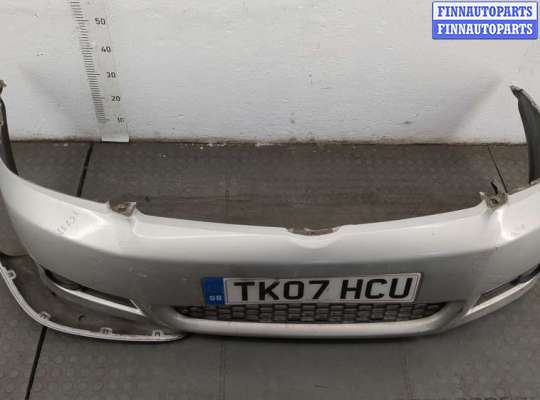 купить Заглушка (решётка) бампера на Toyota Corolla Verso 2004-2009