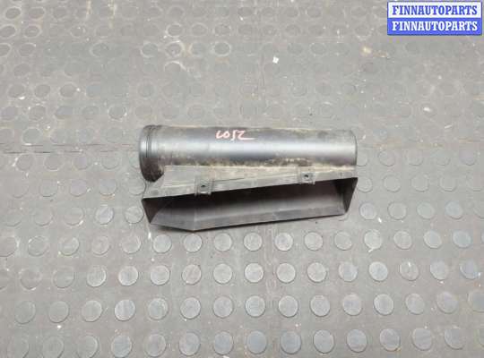 купить Воздухозаборник на Audi Q3 2011-2018