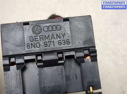 купить Кнопка открывания замков дверей на Audi TT (8N) 1998-2006