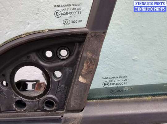 Дверь боковая