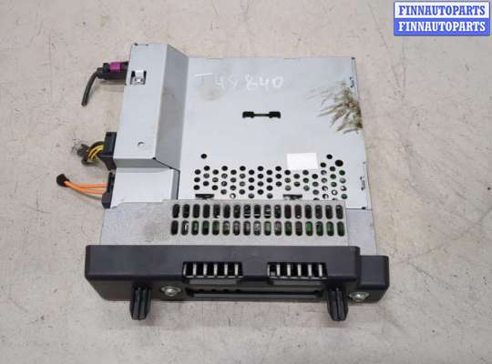 Блок управления радиоприемником LRV2504 на Land Rover Range Rover 3 (LM) 2002-2012