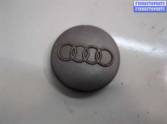 Колпачок литого диска AU1755715 на Audi A4 (B7) 2004-2009