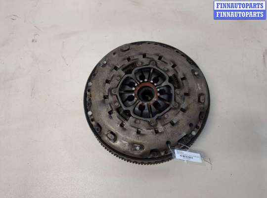 Маховик RN1455536 на Renault Scenic 2003-2009