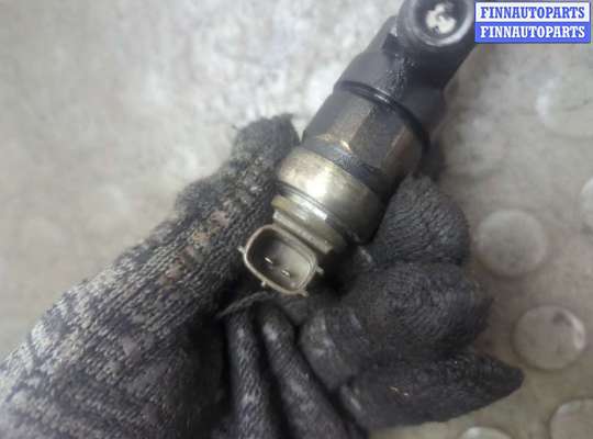 купить Форсунка топливная на Toyota Corolla E12 2001-2006