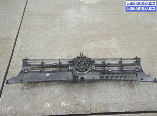 купить Решетка радиатора на Volkswagen Golf 4 1997-2006