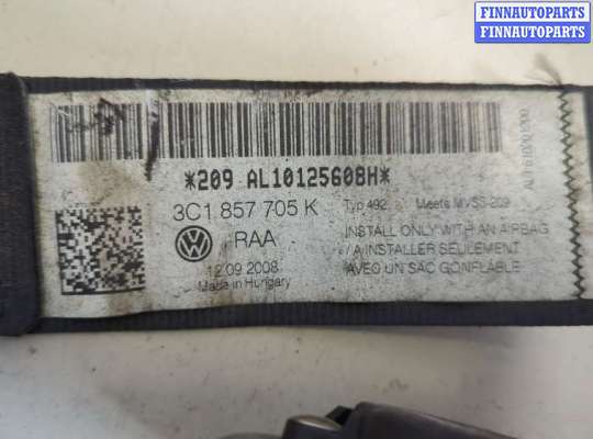 Ремень безопасности на Volkswagen Passat CC (357)