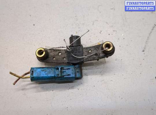 купить Датчик положения коленвала на Renault Scenic 1996-2002