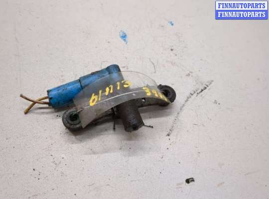 Датчик положения коленвала RN1584805 на Renault Scenic 1996-2002