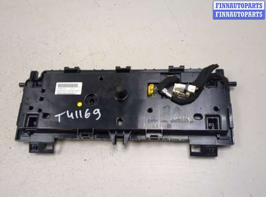 купить Дисплей мультимедиа на Citroen C4 Picasso 2013-2018