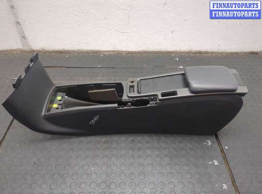 Подлокотник VL564600 на Volvo V50 2004-2012