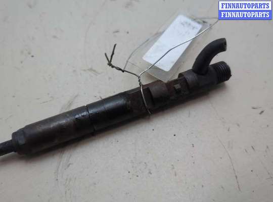Форсунка топливная RN1586102 на Renault Kangoo 1998-2008