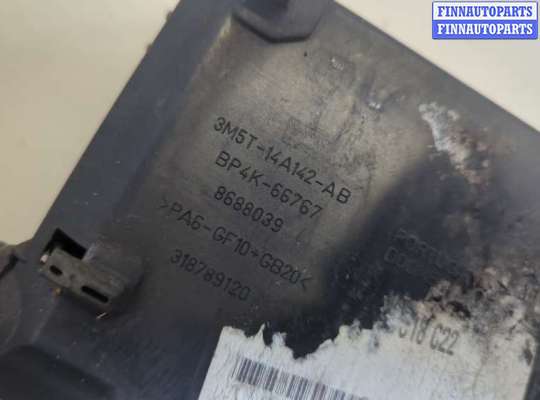 купить Блок предохранителей на Ford C-Max 2002-2010