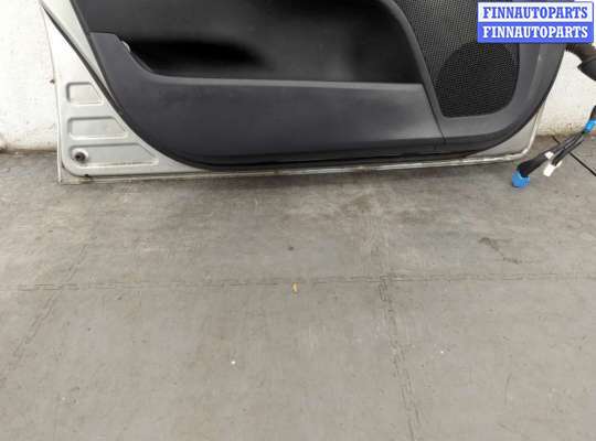 купить Стекло боковой двери на Toyota Auris E15 2006-2012