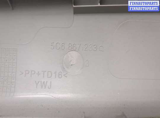 купить Обшивка стойки на Volkswagen Jetta 6 2010-2018