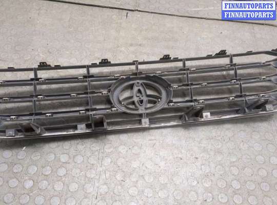 купить Решетка радиатора на Toyota Highlander 2 2007-2013